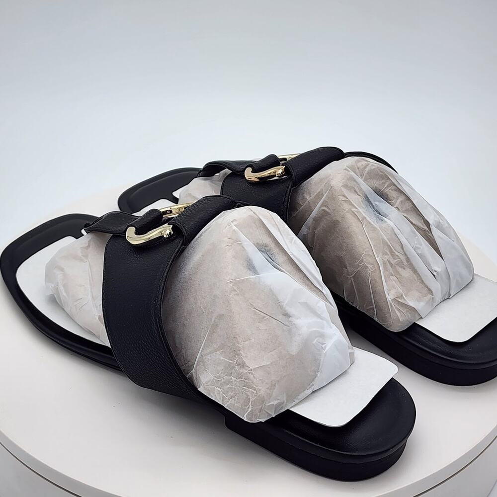 NEW - Giani Bernini YurnieEP Black Thong Slide Sandals Women's 11 M - Picture 3 of 7